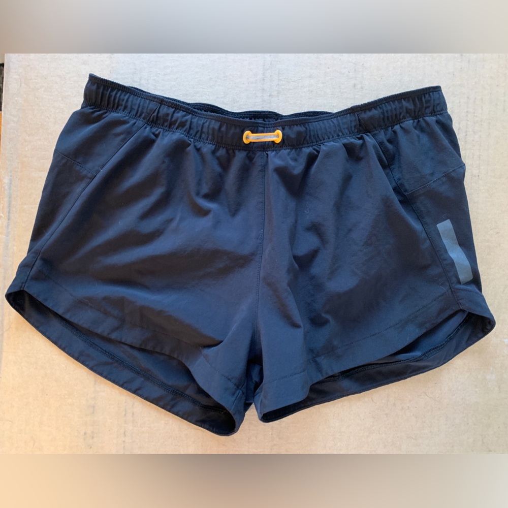 Lucy Athletic Shorts - Panty Liner with Keys Holder - Size Medium